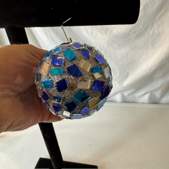 Silver Ornament with Blue and Cleared Mirrored - Picture 2 of 5
